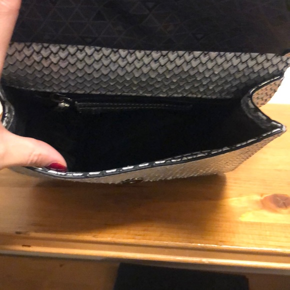 Shoulder bag - Picture 2 of 5